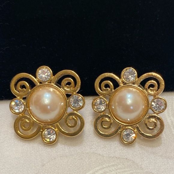 Vintage AJC Faux Pearl And Rhinestone Earrings - Picture 1 of 5